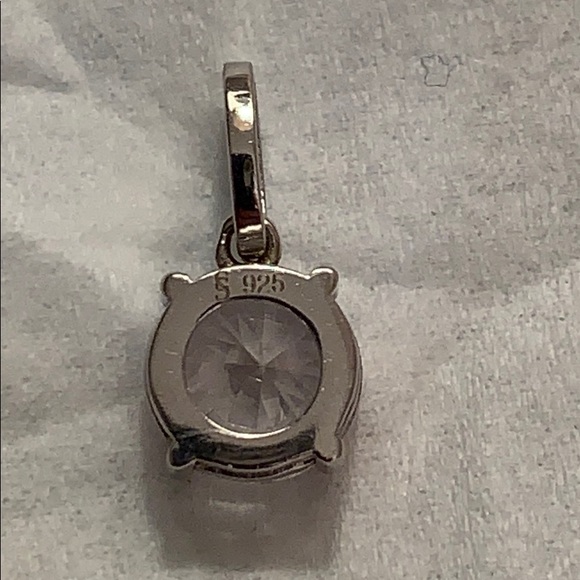 Silver and CZ pendant - Picture 3 of 6